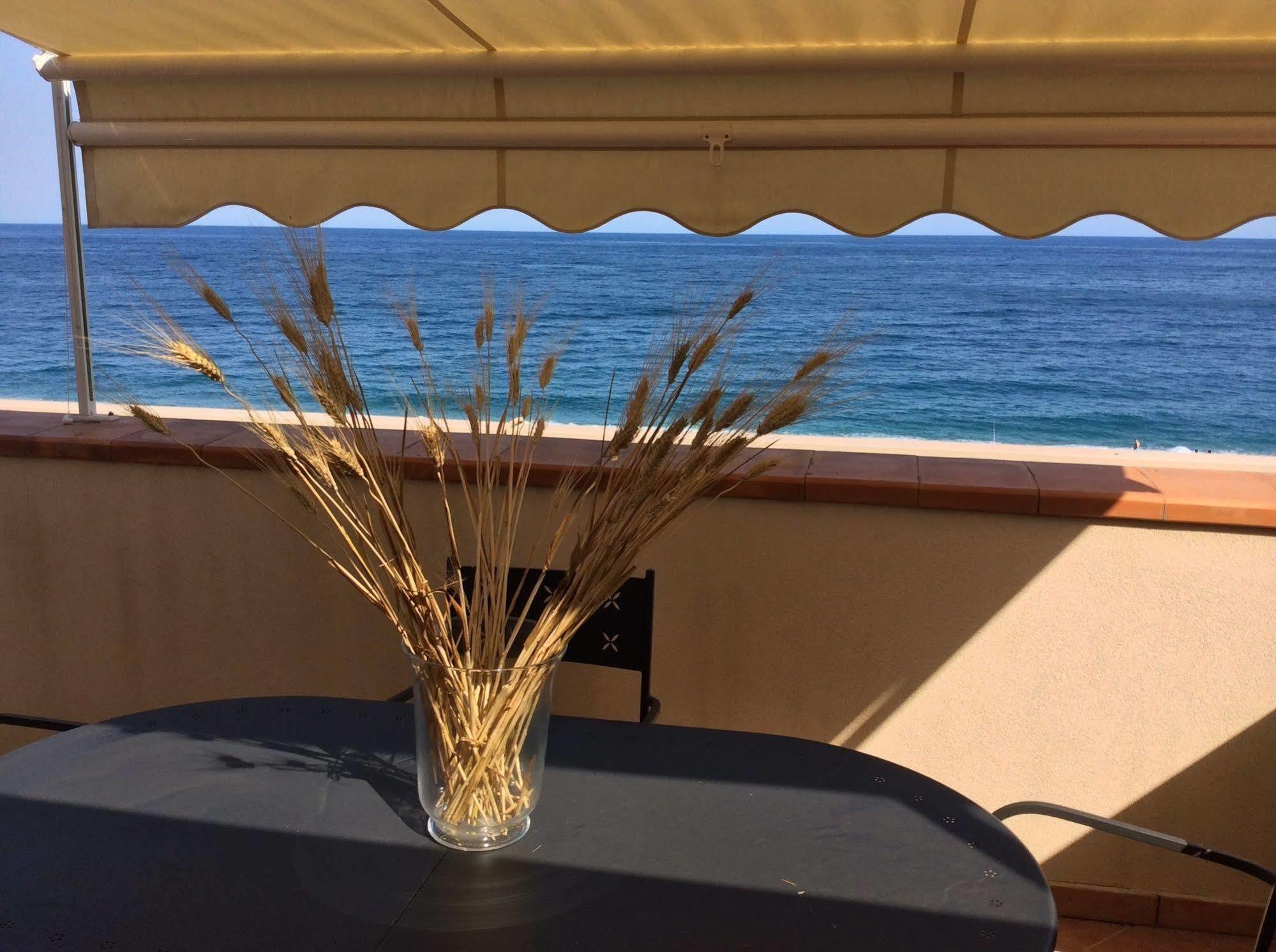 Casa Vacanze Samira Fondachello  Exteriér fotografie